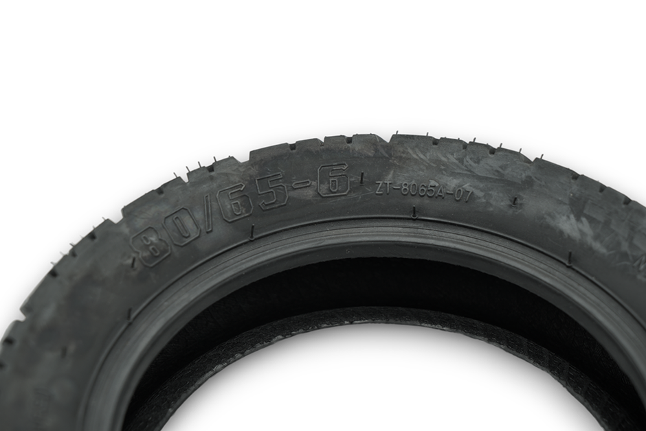 Безкамерна гума 10x3.0/ 80/6.5-6 S5 / S10-S (градска) Air tire S5 / S10-S (city)