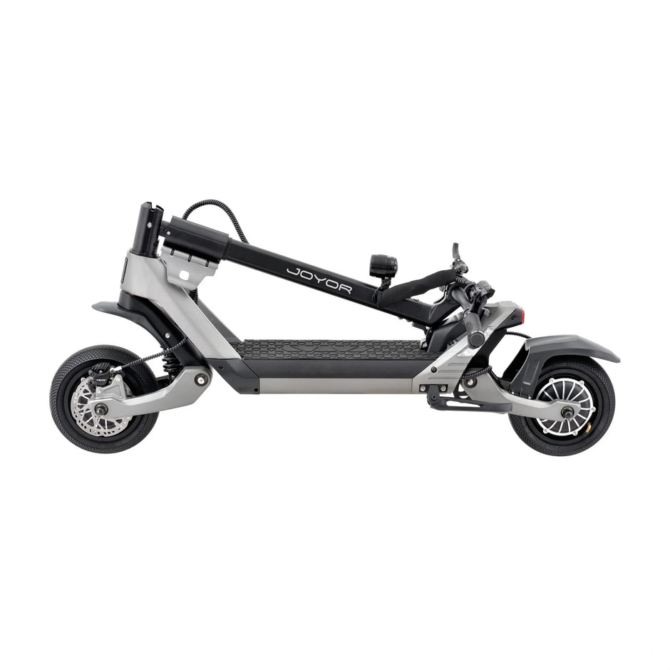 Joyor LuxeRider Electric Scooter + Helmet - 3200W maximum power 60km range