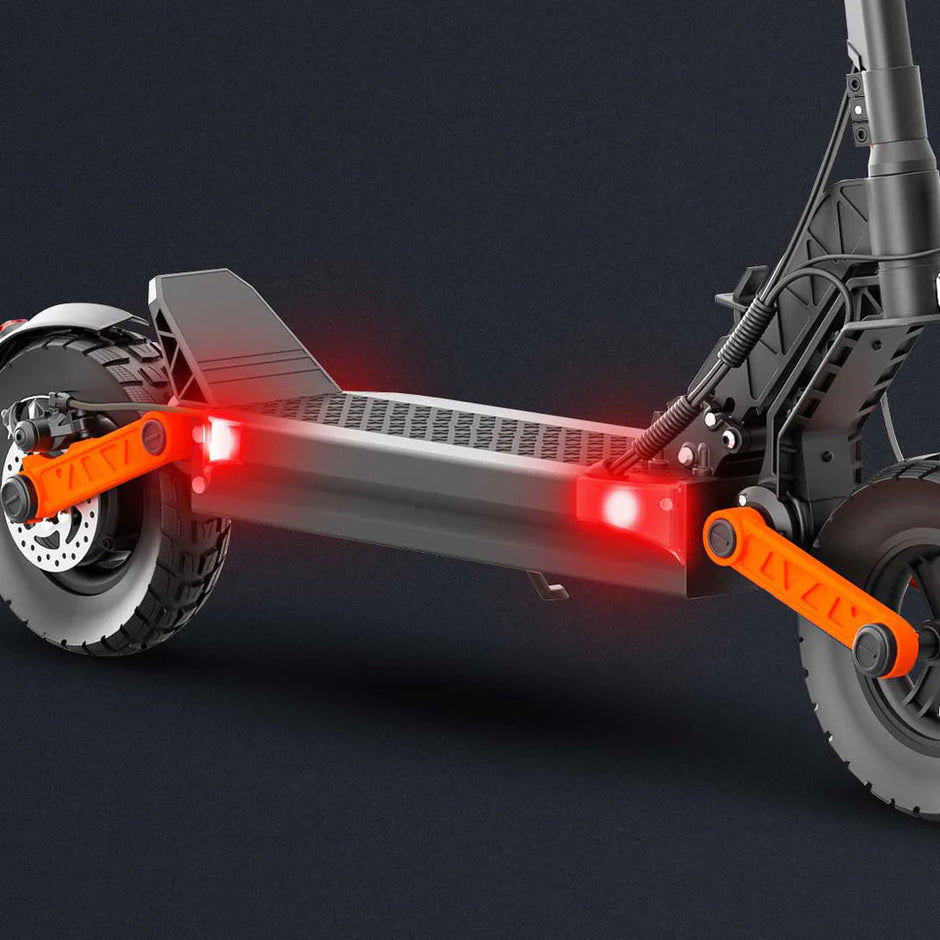 Joyor S10-S-Z Electric Scooter + Helmet + 1 Inner tubes - 2000W motor power 70km range